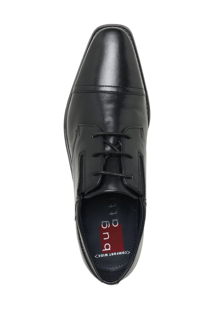 Klassische Leder-Derbys mit Karree-Kappe