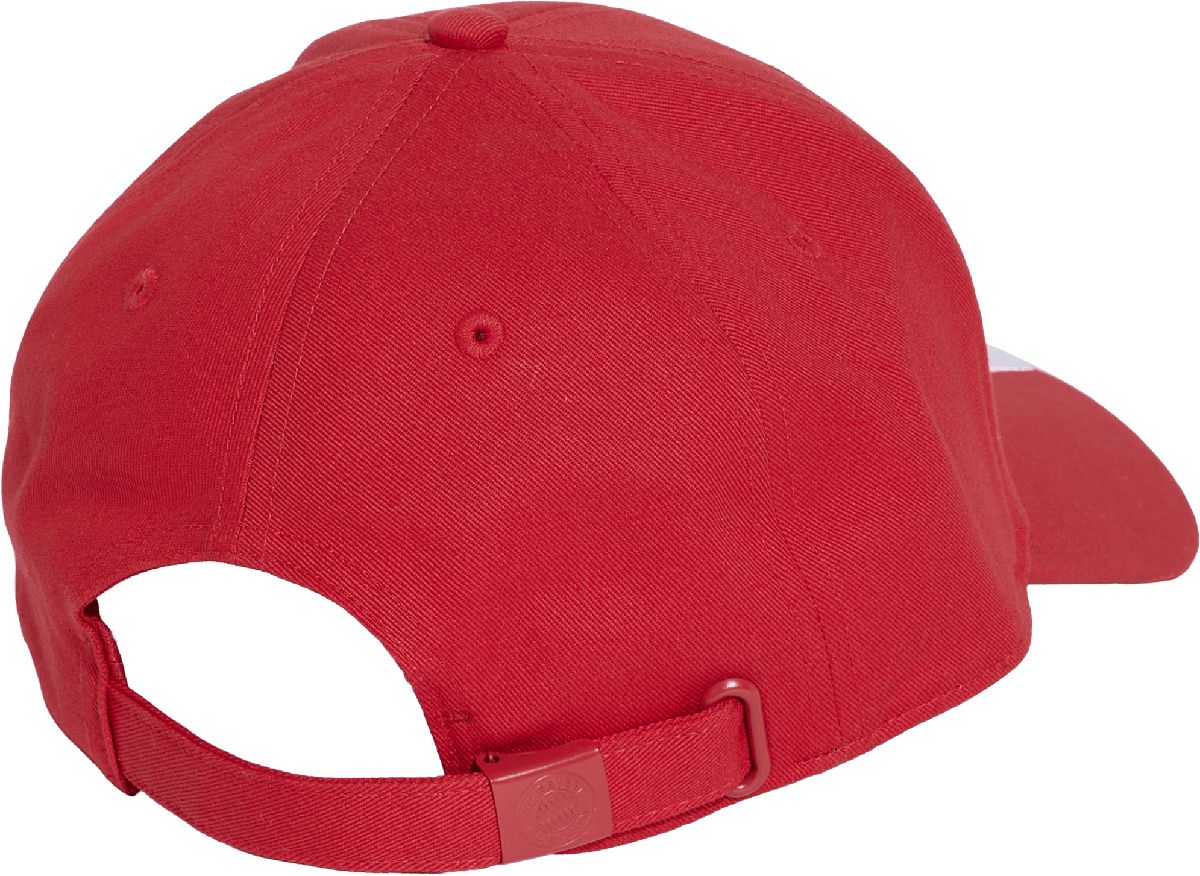 Klassische Baseballkappe mit Vereinslogo