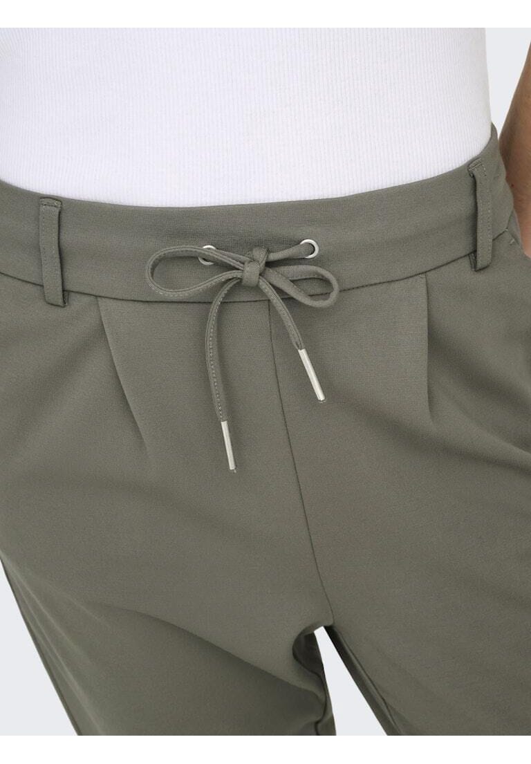 Hose mit Tunnelzug und Relaxed Fit