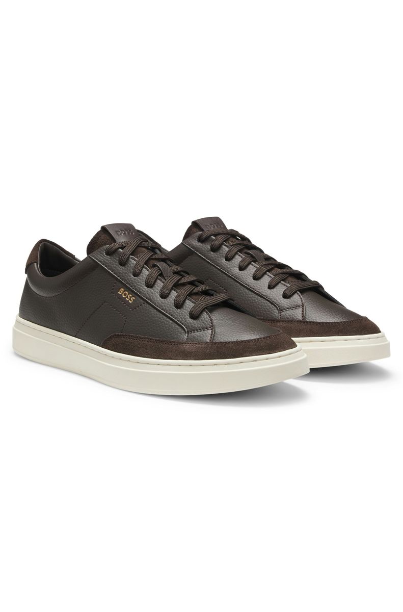 Low-Top-Sneaker aus genarbtem Leder