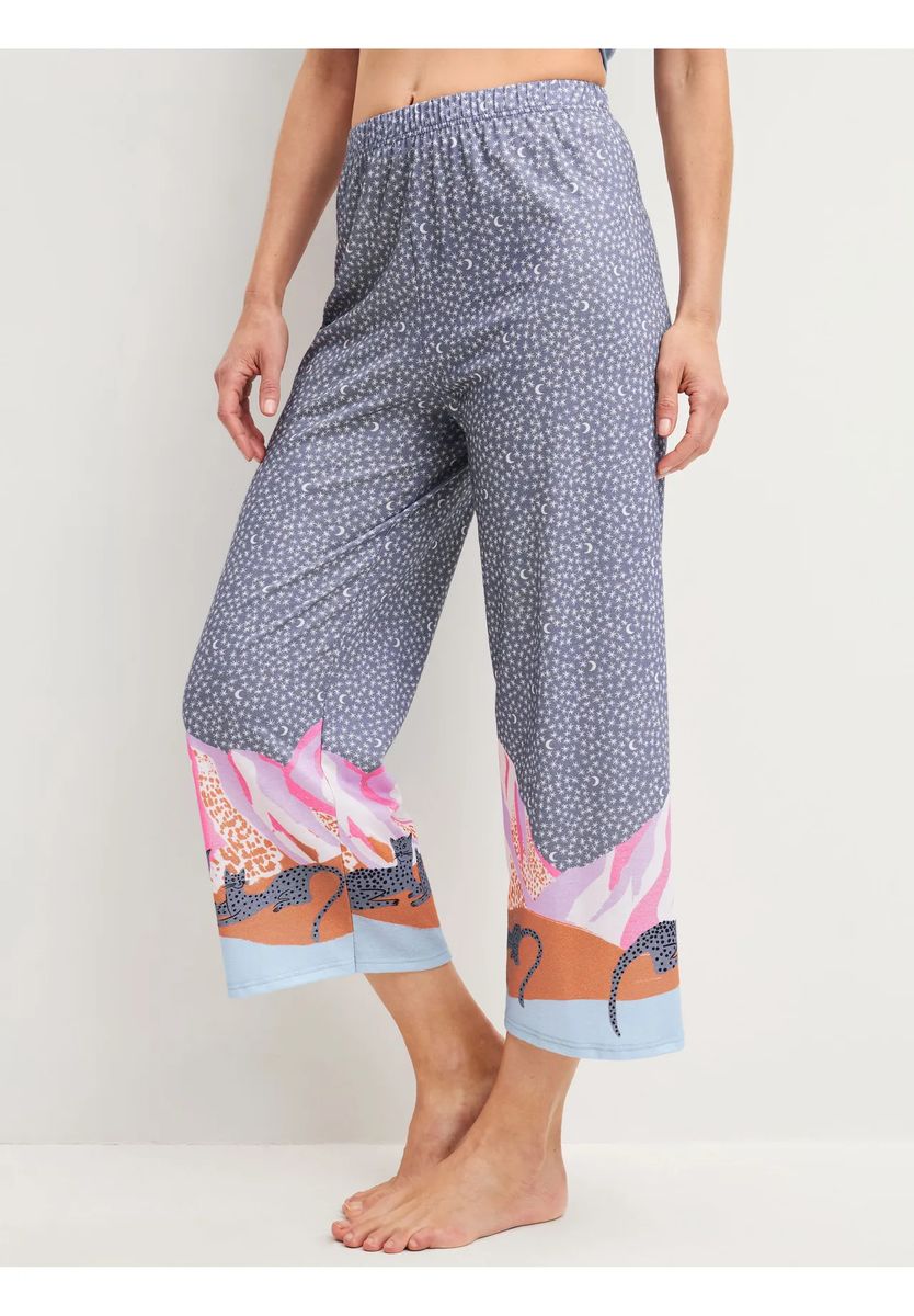 Verspielte Loungewear-Hose mit Himmelsprint