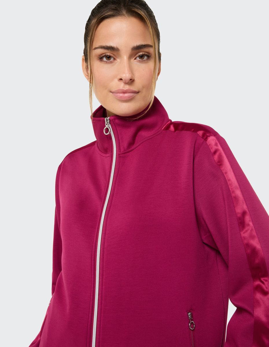 Sportliche Zipper-Jacke mit Satinstreifen
