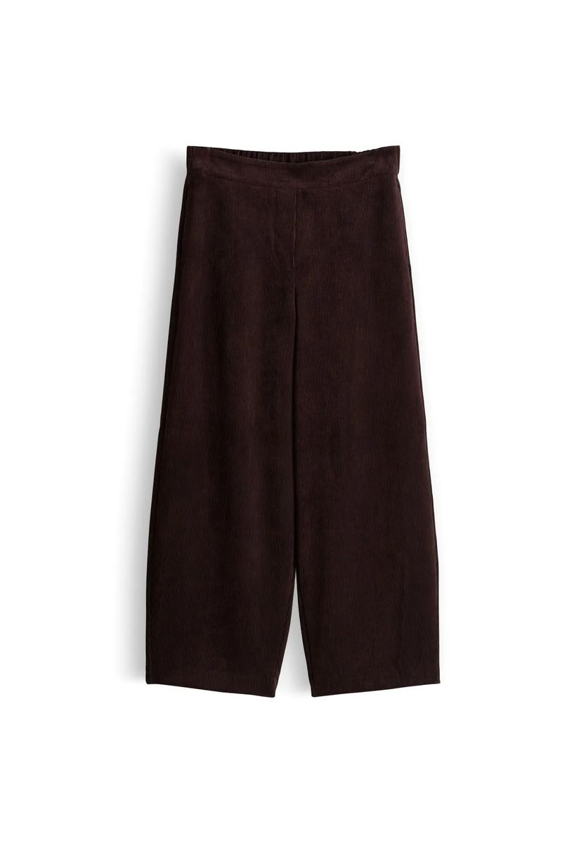 Cordhose mit ovalem Bein
