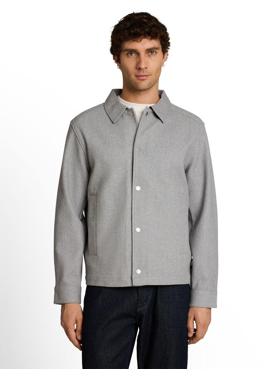Minimalistische Übergangsjacke mit Druckknöpfen