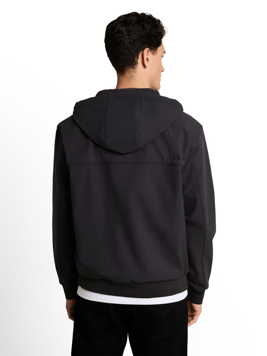 Wasserabweisende Softshelljacke mit Kapuze