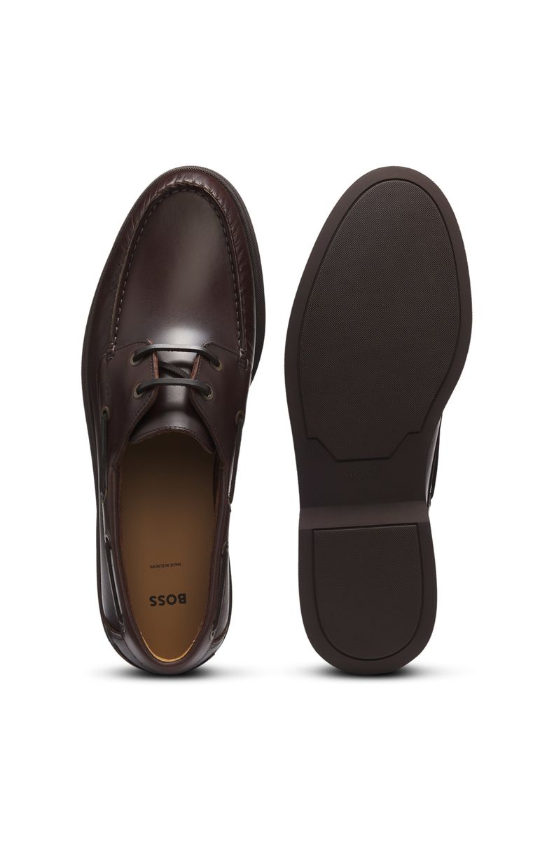 Klassische Bootsschuhe aus Leder