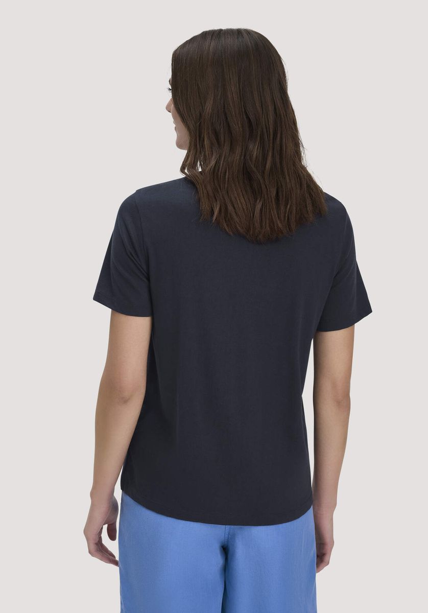 Lockeres T-Shirt mit floraler Stickerei