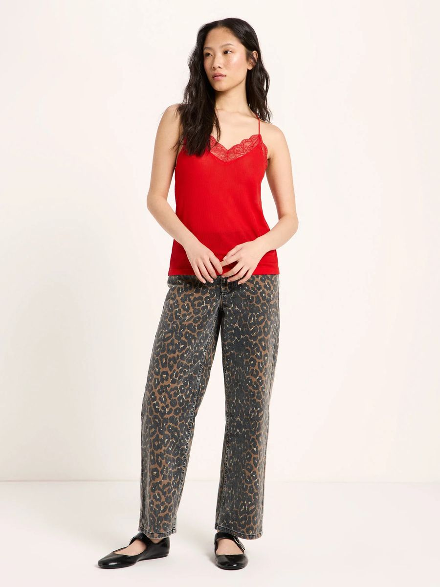 Tencel-Top mit Spitzenbesatz