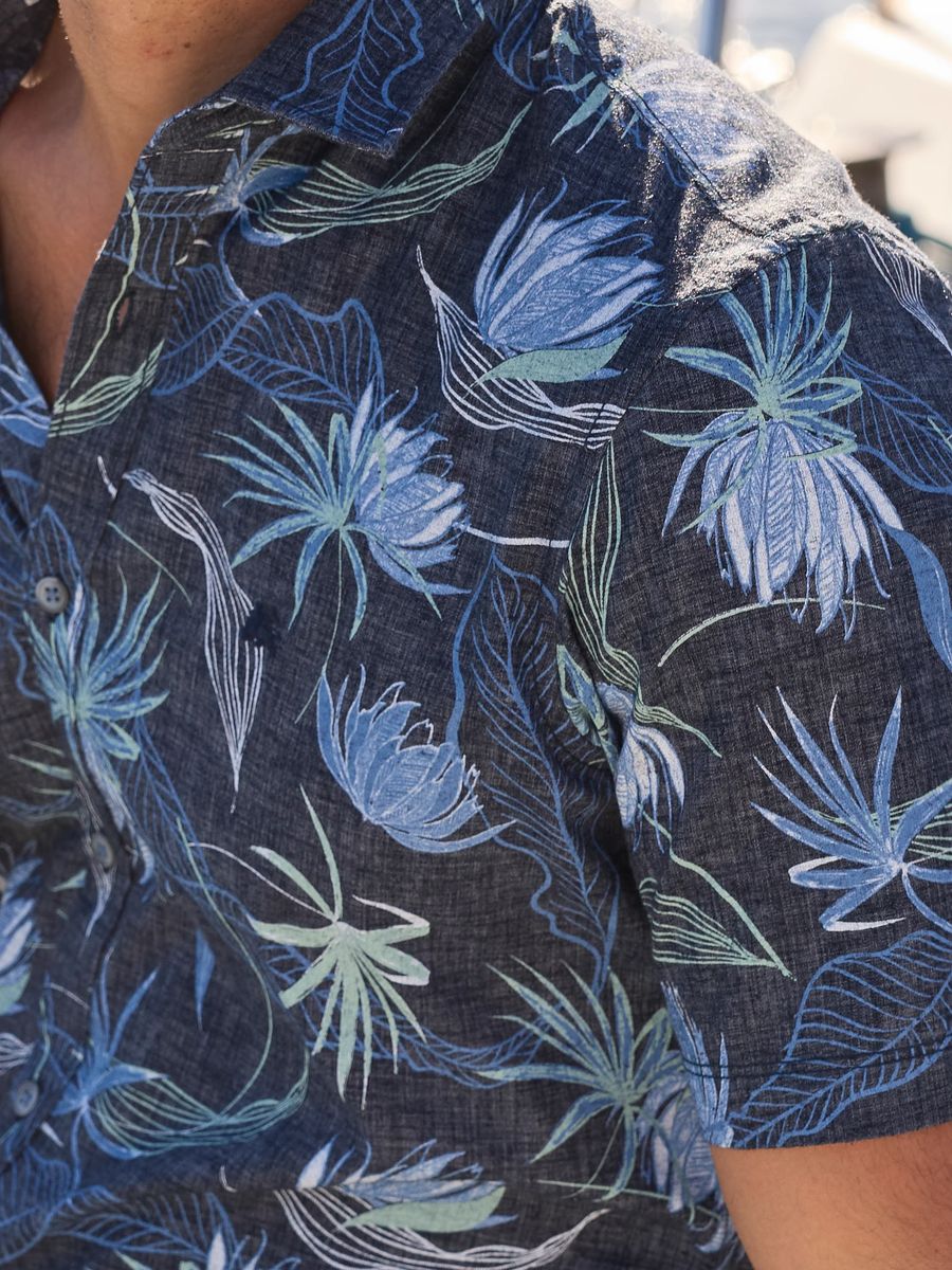 Kurzarmhemd mit botanischem Print