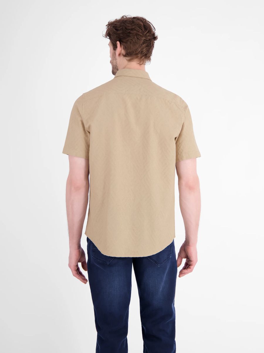 Kurzarmhemd mit Jacquard-Rautenstruktur