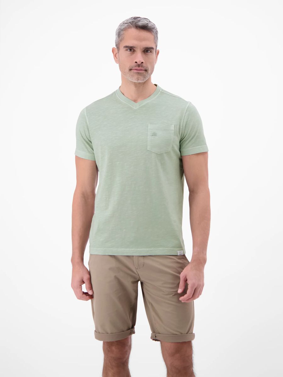 Sportliches V-Ausschnitt T-Shirt mit Tasche