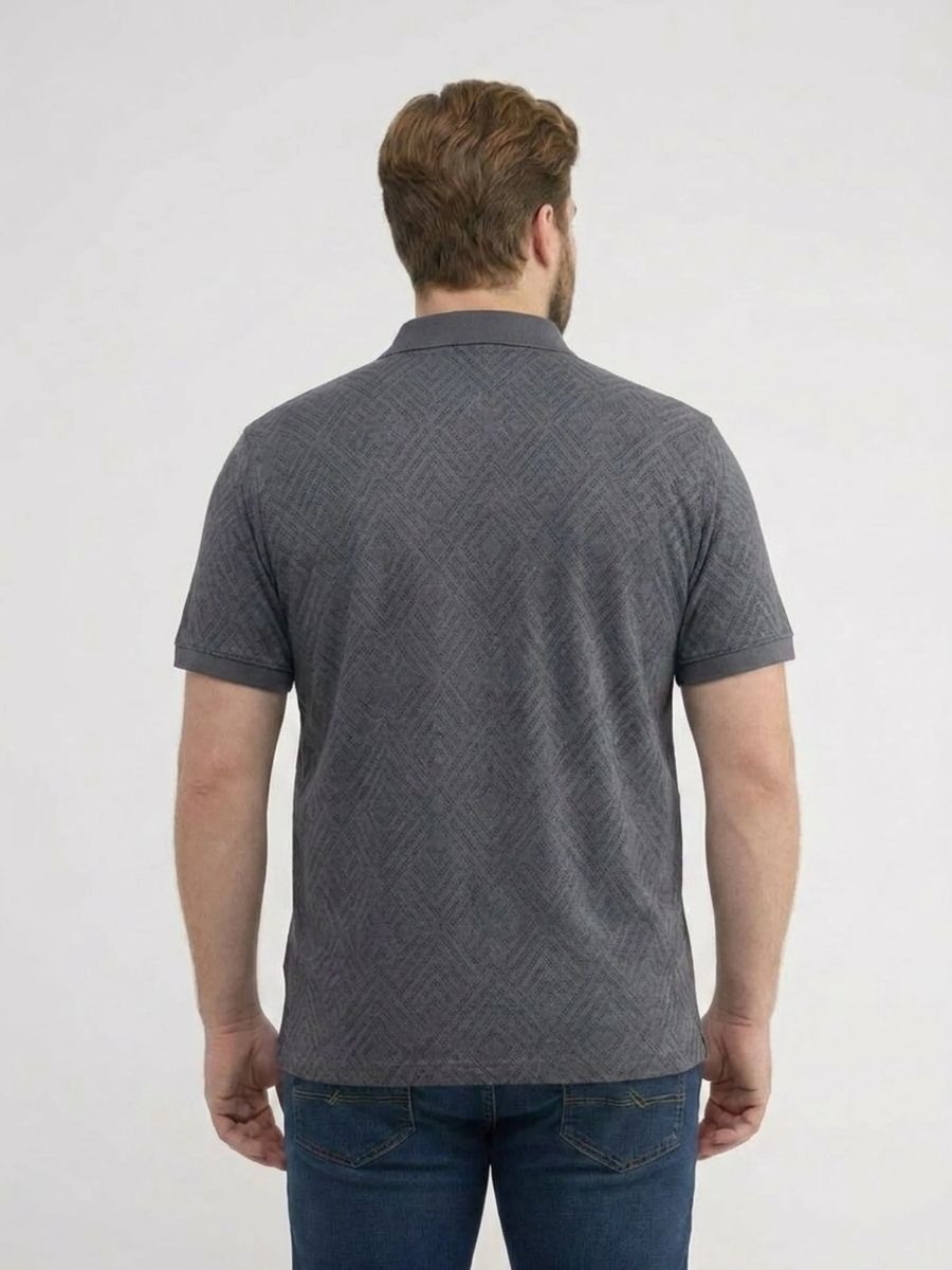 Sportliches Poloshirt mit Rautenstruktur