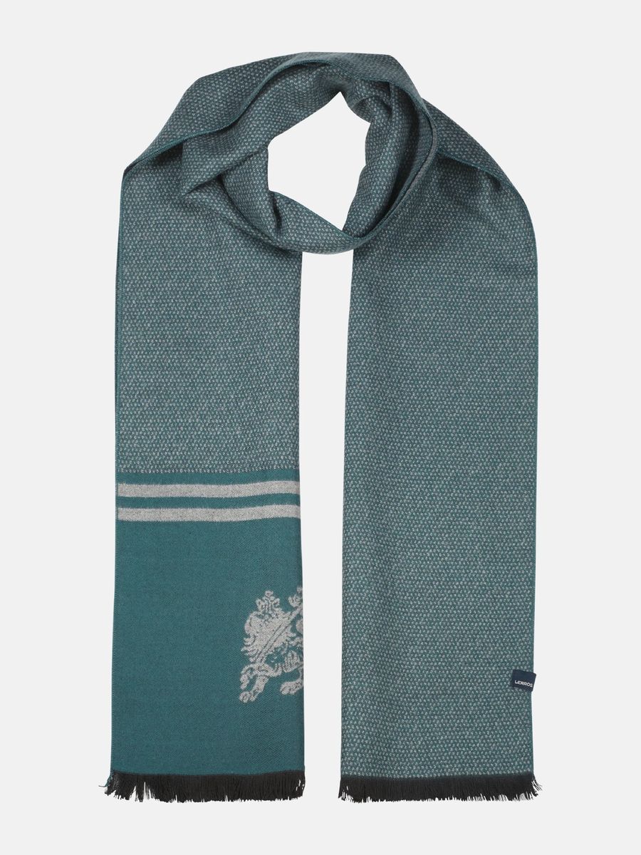 Strickschal mit Wappen-Detail