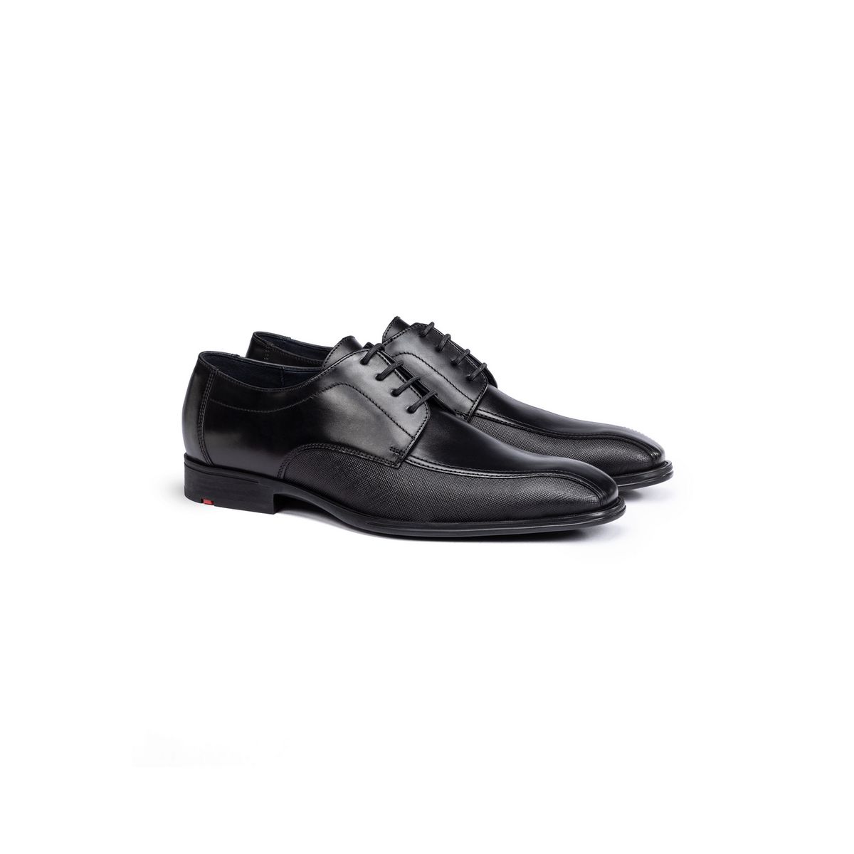 Klassische Derby-Schuhe aus geprägtem Leder