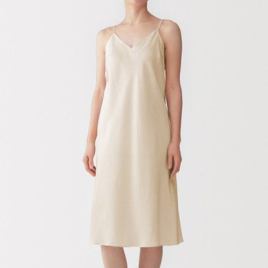 Fließendes Slipkleid aus Lyocell-Satin
