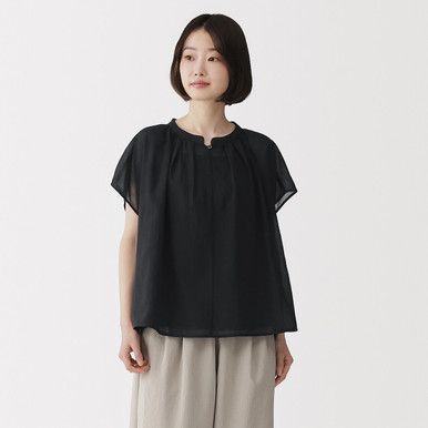High-Twist Bio-Baumwollbluse mit Flügelärmeln