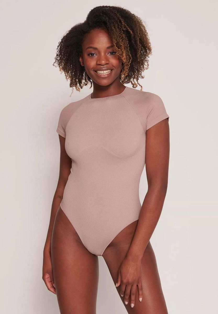 Figurbetonender Kurzarm Body