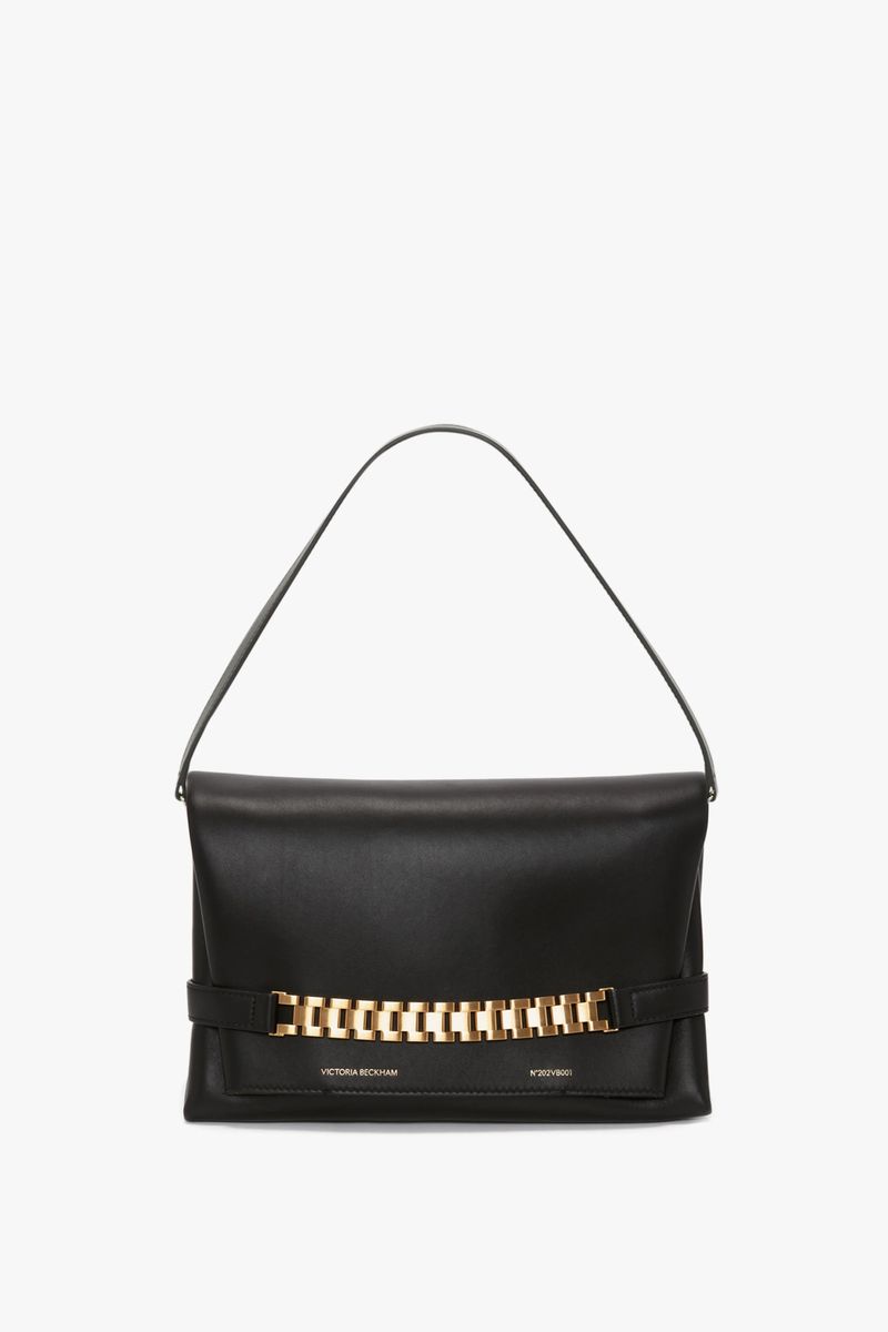 Leder-Pouch mit Kettendetail