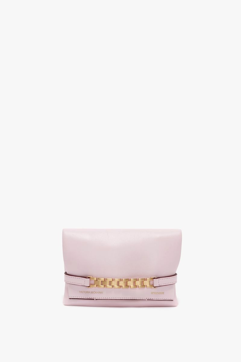 Mini-Umschlagtasche mit Kettendetail