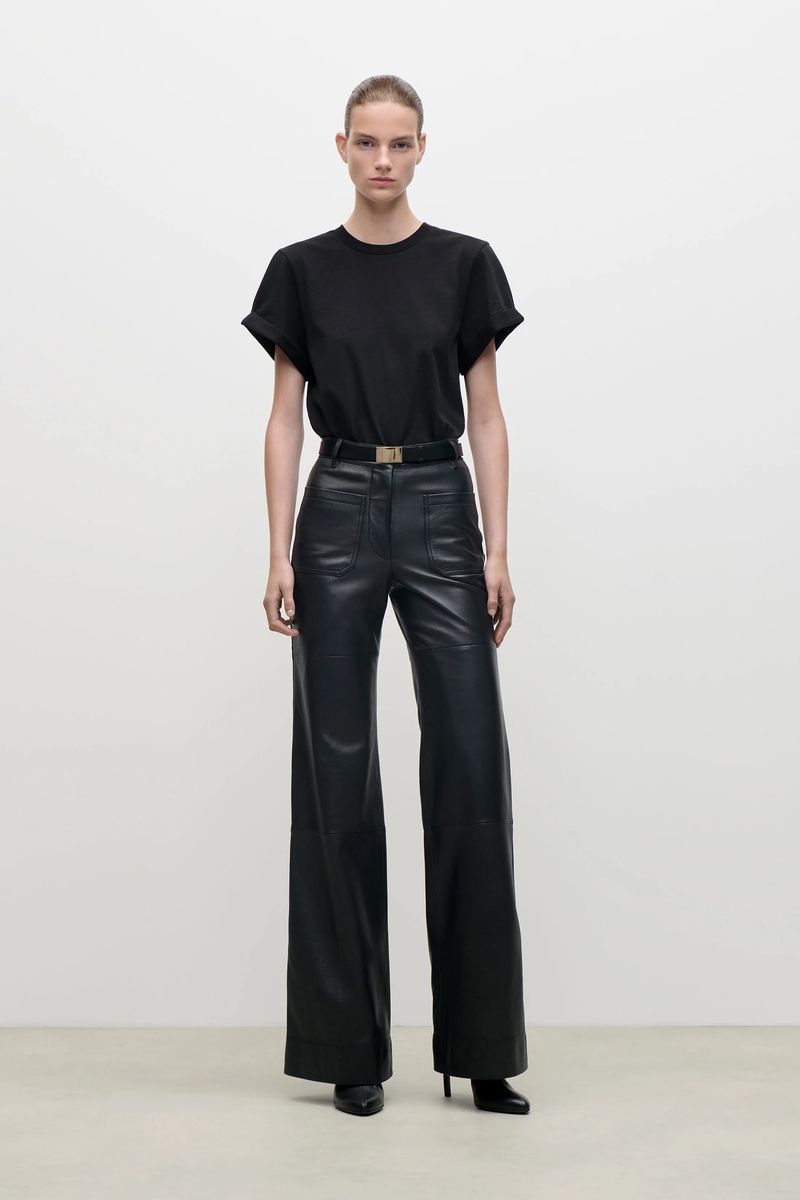 Oversize-T-Shirt mit Umschlagärmeln