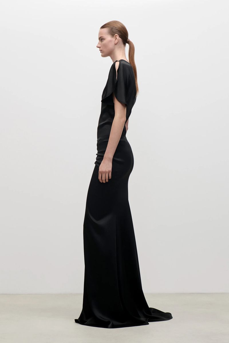 Elegantes Satin-Oberteil Bela mit Flatterärmeln