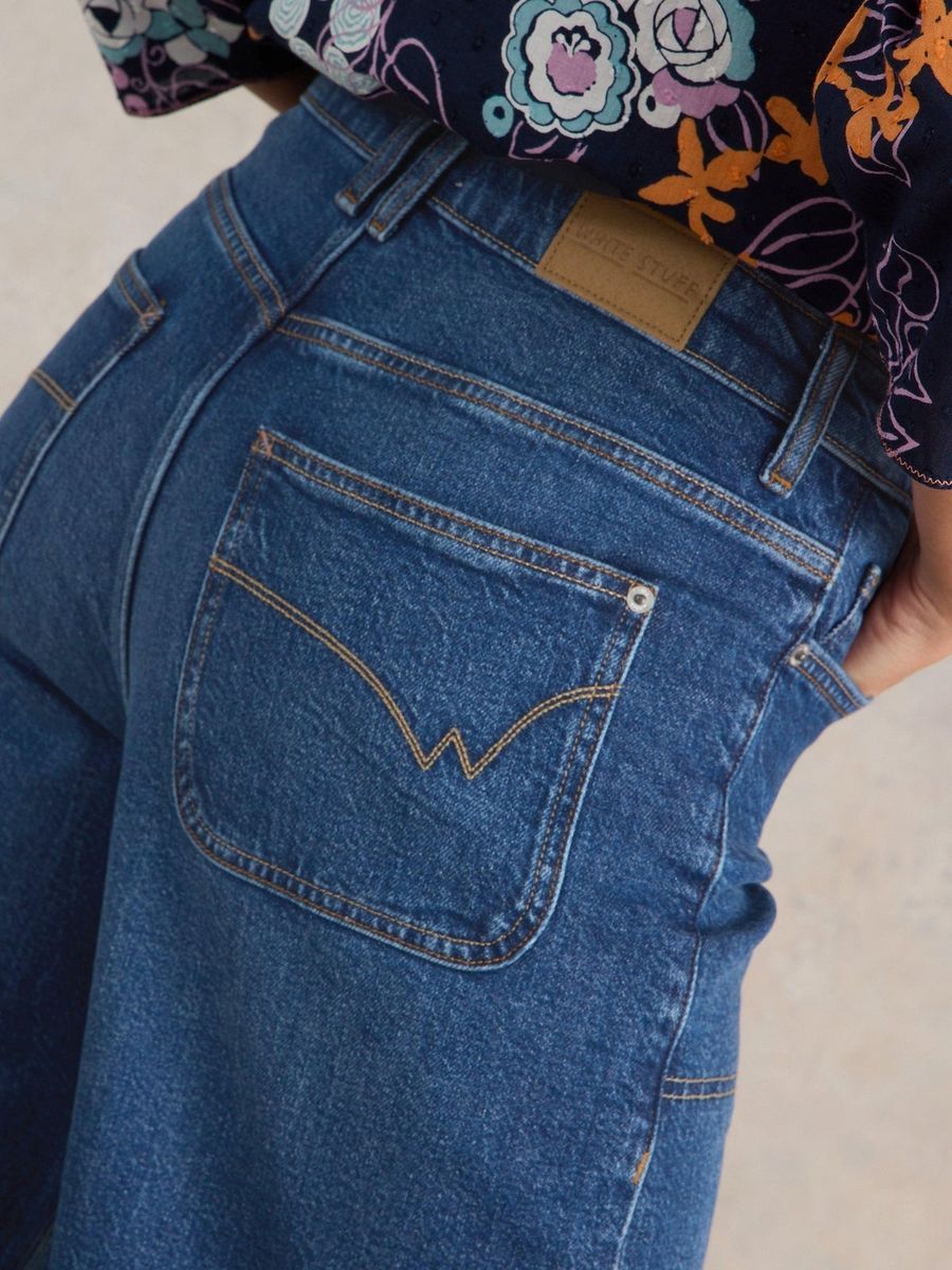 Weite 7/8 Jeans mit Taschen