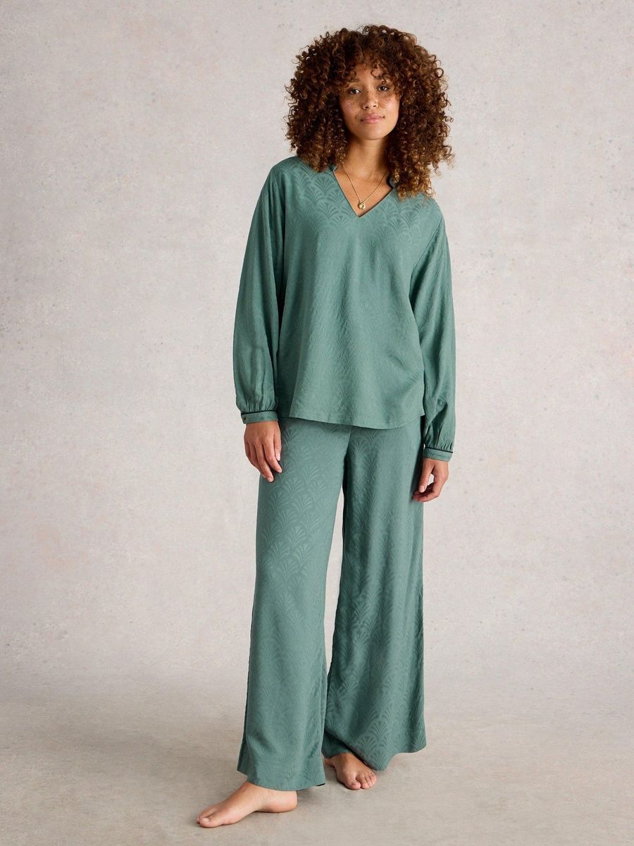 Viskose-Pyjamaoberteil mit Jacquard-Muster