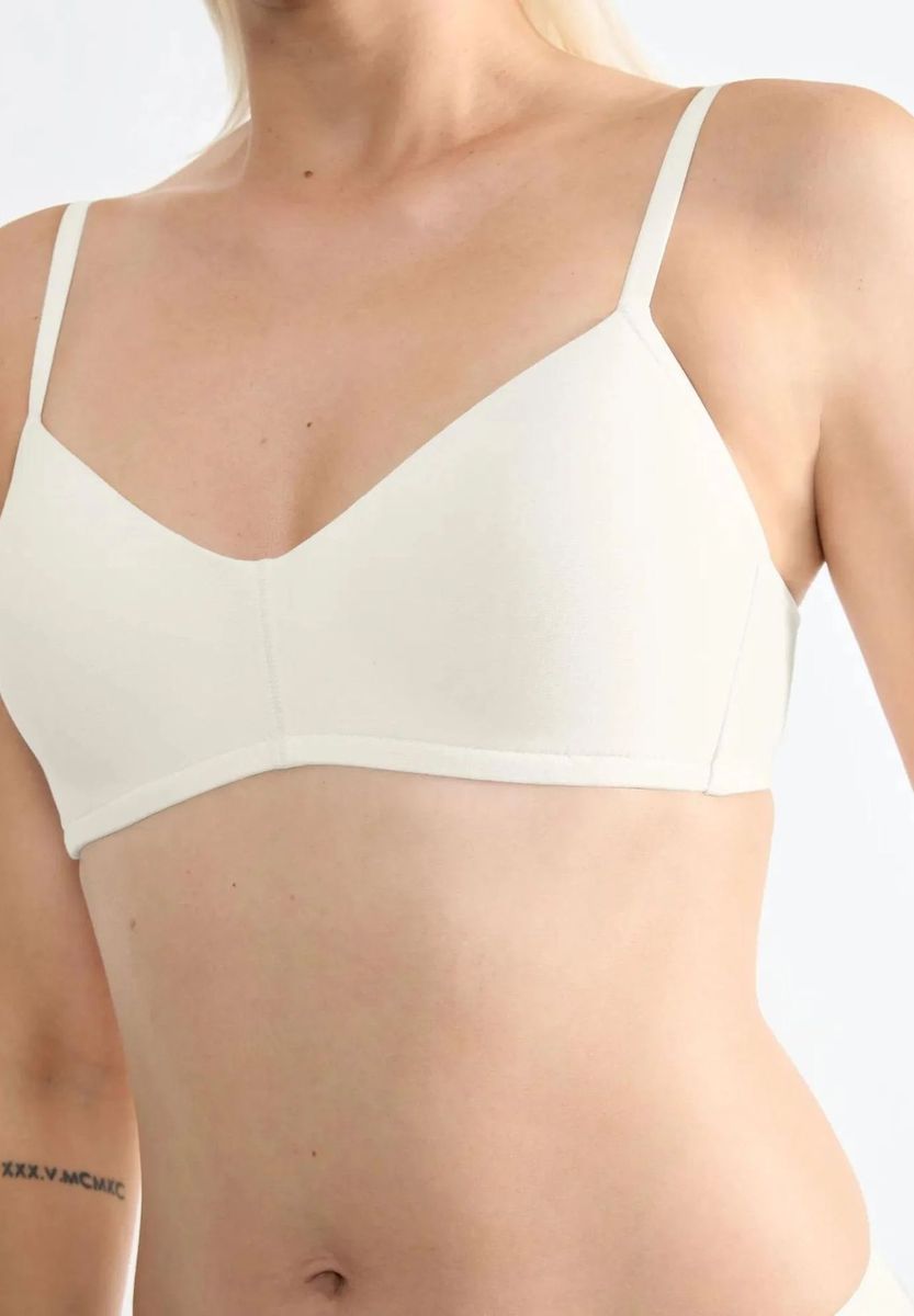 Bügelloser Baumwoll-BH mit schmalen Trägern