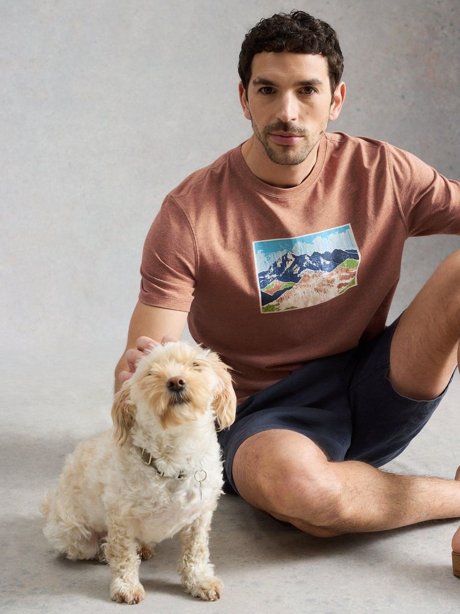 Grafik-T-Shirt mit Bergmotiv