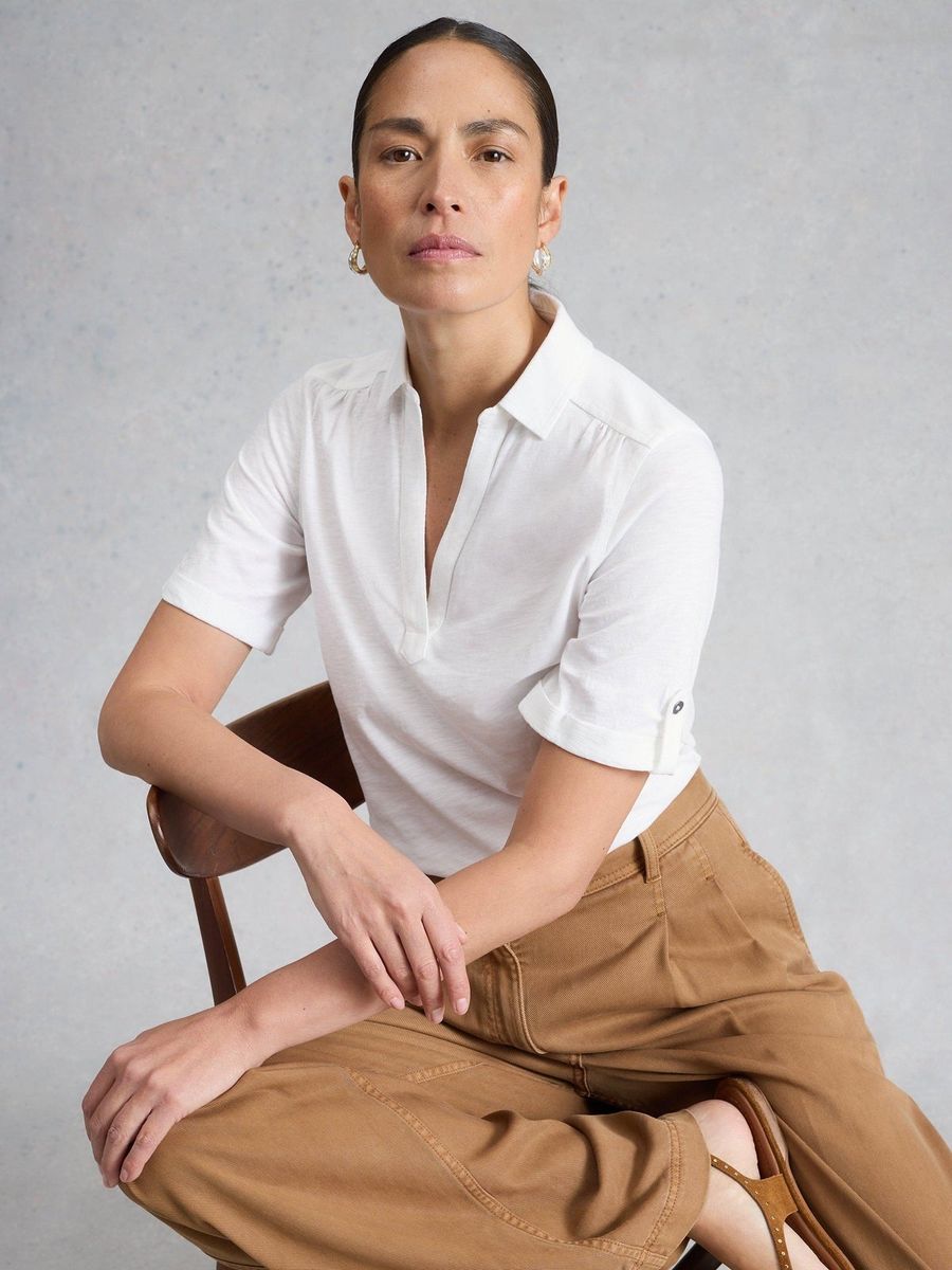 Allie Kurzarm-Jerseybluse mit Polokragen