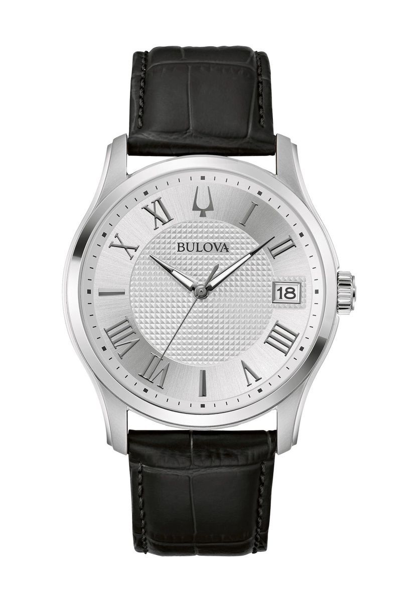 Klassische silberne Armbanduhr mit römischen Ziffern