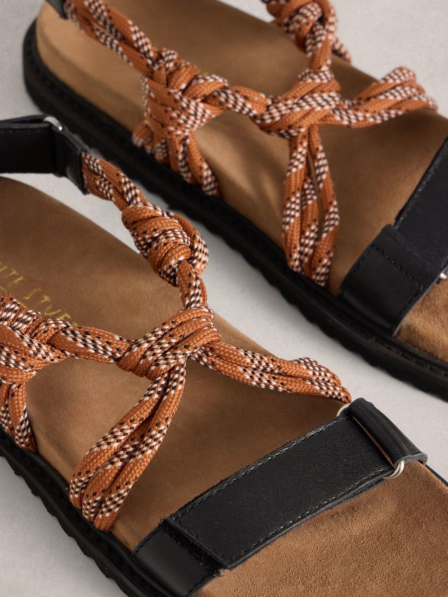 Riemchensandalen mit geflochtenen Kordeln