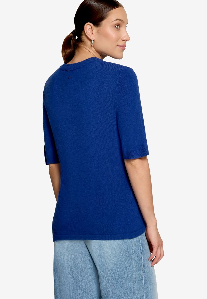 Kurzärmeliger Feinstrickpullover mit Rundhalsausschnitt