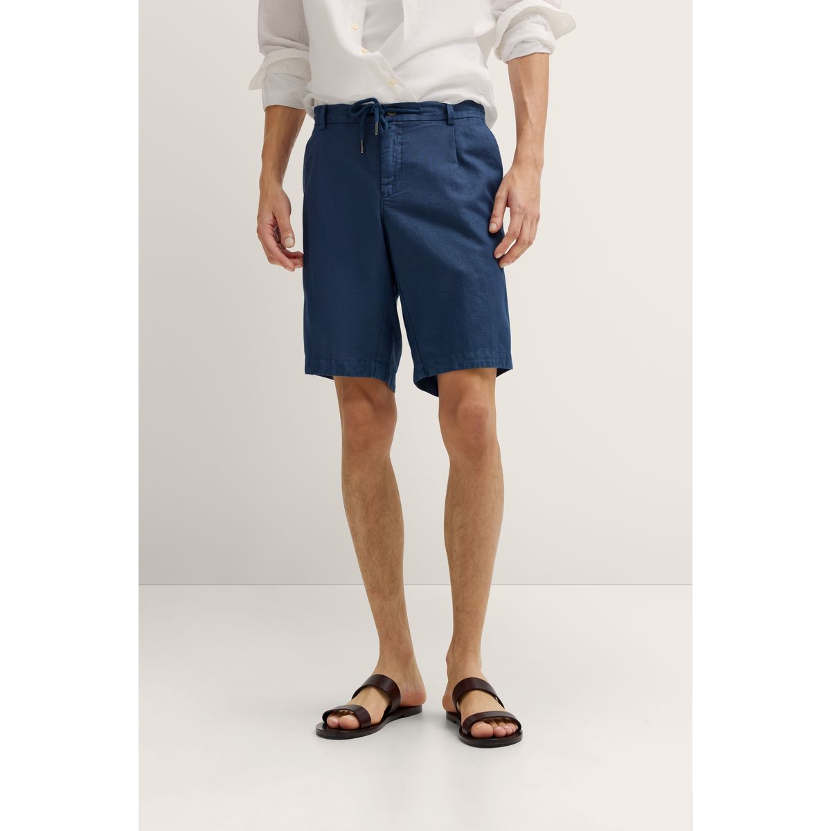 Bermuda-Shorts mit Leinen und Kordelzug