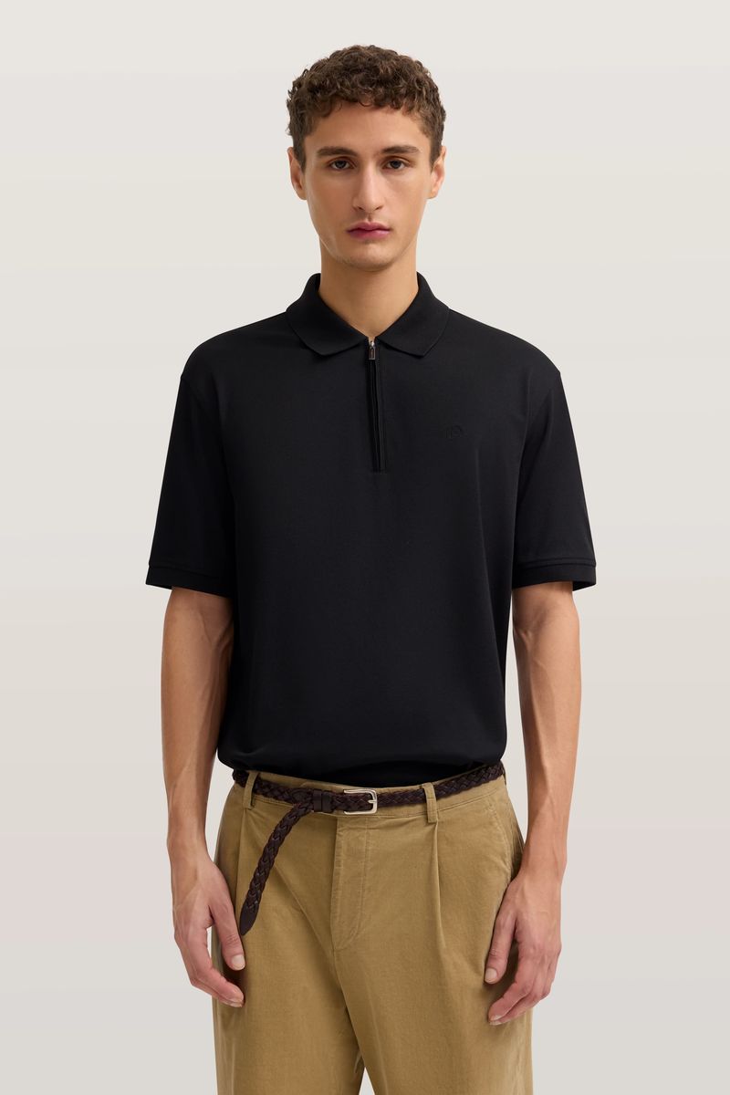 Modernes Poloshirt mit Reißverschluss