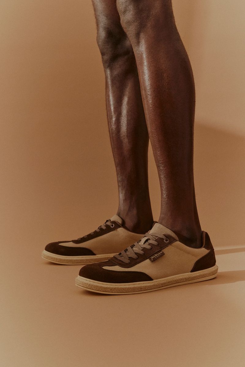 Canvas-Sneaker mit Espadrille-Rahmen