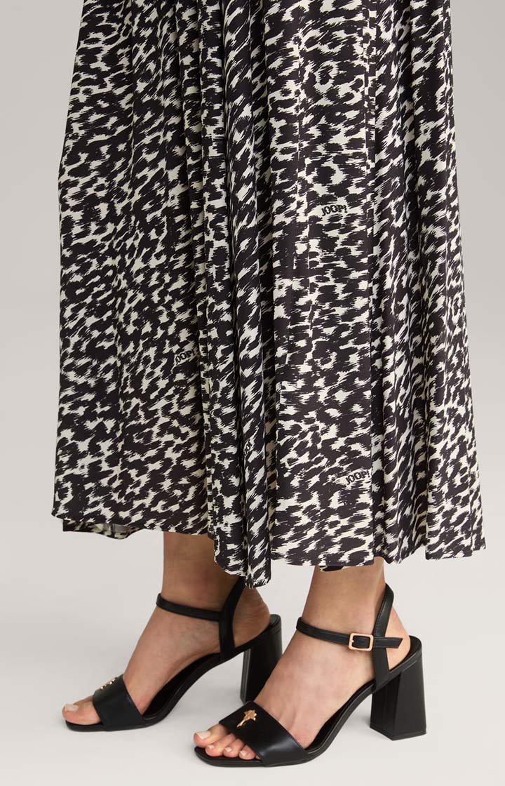 Fließender Maxirock mit Animalprint