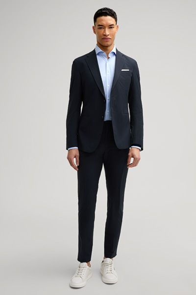 Modernes Slim-Fit Reisehemd