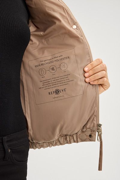 Pufferjacke mit Ikonischem Monogramm