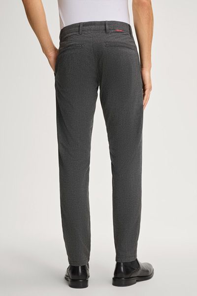 Moderne taillierte Chinos mit Stretch