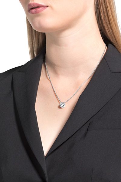 Elegante Halskette mit rundem Zirkonia-Anhänger