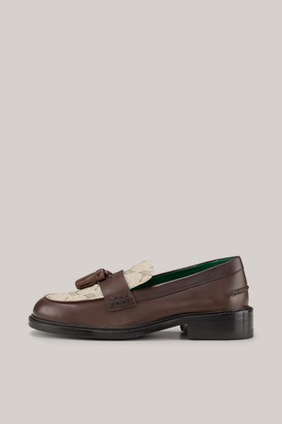 Quasten-Loafer mit Monogramm-Print