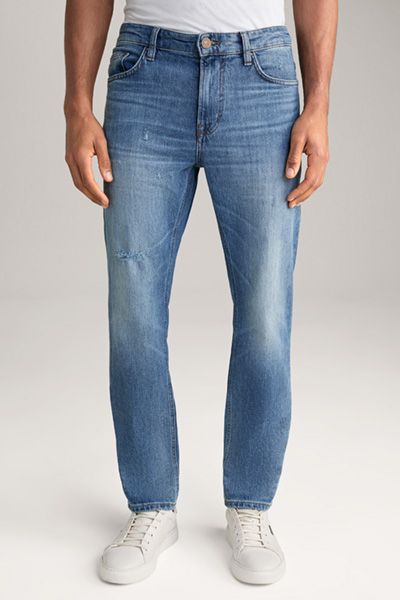 Slim-Fit mit Destroyed-Details