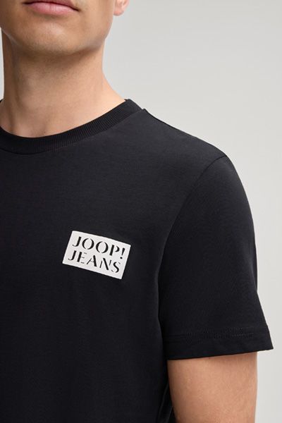 Klassisches T-Shirt mit Rundhalsausschnitt