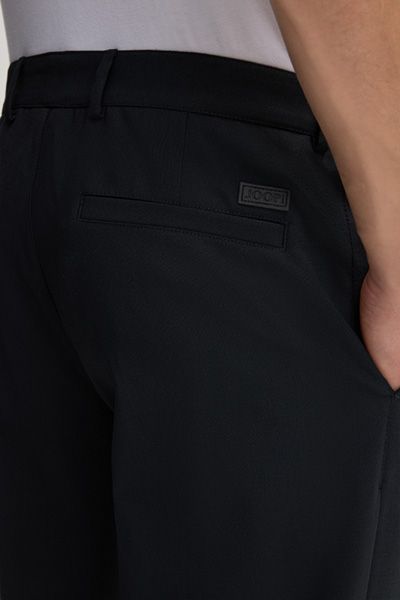 Elegante Bundfaltenhose im Loose Fit