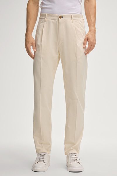 Lockere Bundfaltenhose aus Baumwolle