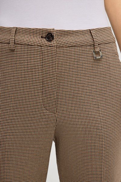 Schmal geschnittene verkürzte Hose Panthea