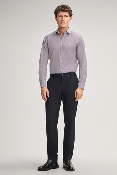 Schmal geschnittenes Hemd mit Minimal-Muster