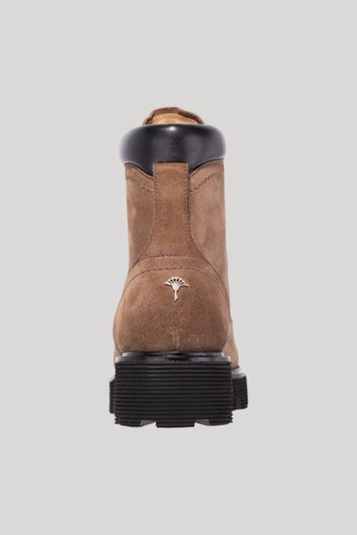 Schnürstiefel aus Veloursleder
