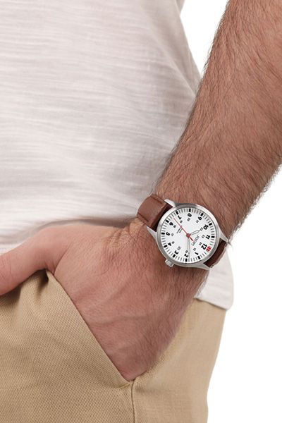 Automatik-Field-Watch mit Lederarmband